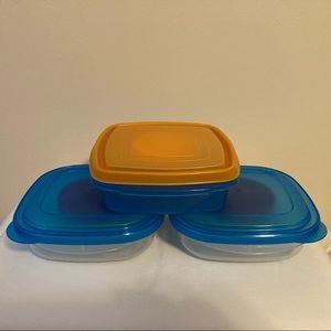 Set Of Three Plastic Lunch/Take Along Containers With Separate Dip Container